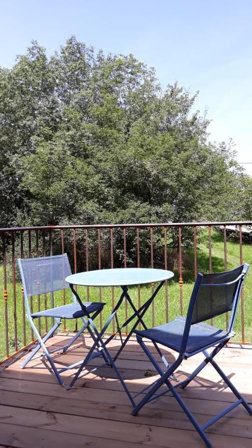 Agreable Gite En Pleine Nature Parmilieu Exteriér fotografie